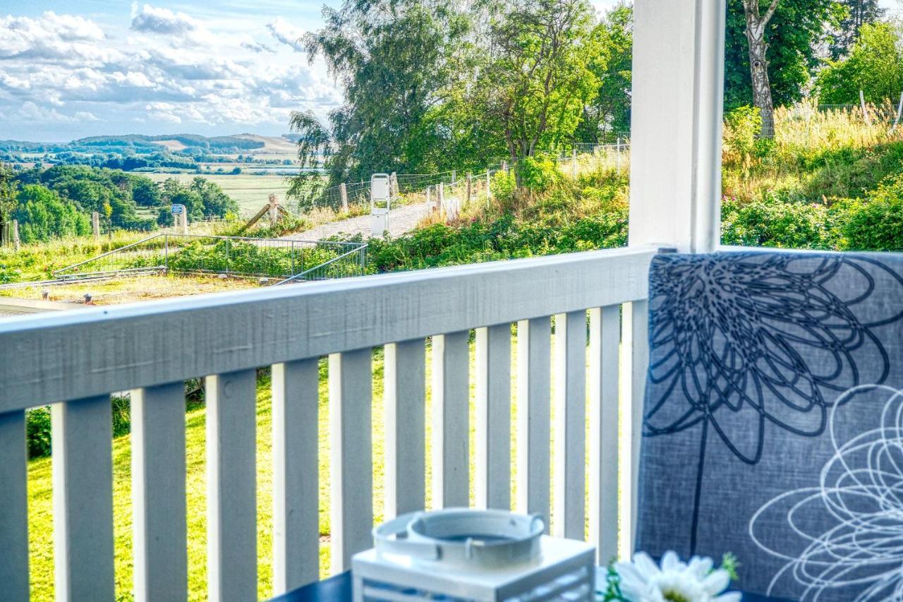 Mit Meerblick Und Balkon, Gratis Nutzung Vom Ahoi Erlebnisbad Und Sauna In Sellin - Meeresblick Fewo 35 奥斯特巴德·哥伦 外观 照片